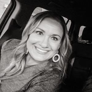 Meet your Posher, Leah